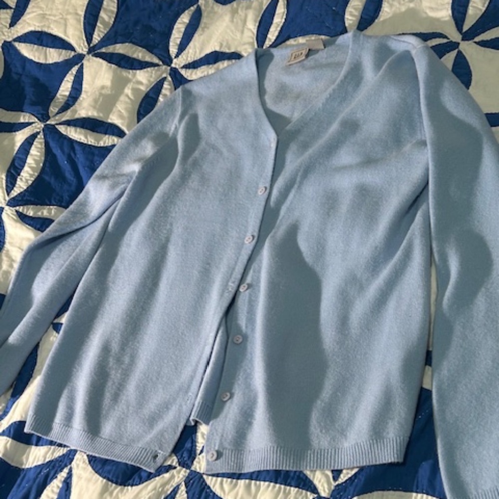 GAP Baby Blue Sweater "Cashmere" Sz L